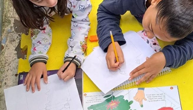 Escola Municipal de Barra do Sahy realiza atividade de fomento à leitura com programa Na Onda da Leitura