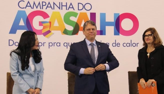Fundo Social de São Sebastião participa do lançamento da Campanha do Agasalho 2023