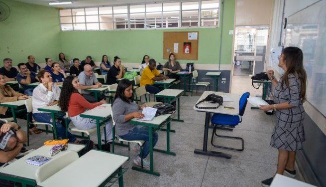 Prefeitura de São Sebastião promove curso de oratória para servidores municipais