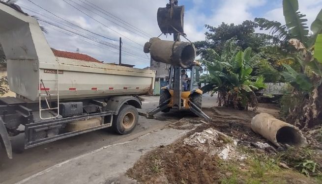 Prefeitura realiza serviços de drenagem em bairros da Costa Norte de São Sebastião