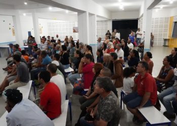 Moradores do bairro Itatinga recebem explicações da Prefeitura sobre Programa de Regularização Fundiária