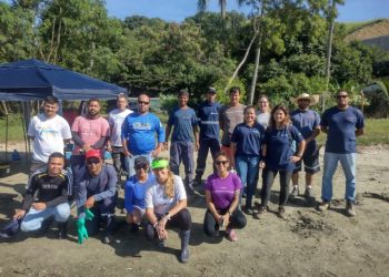 Prefeitura de São Sebastião retira 320 quilos de sucata e lixo em ação de limpeza no Mangue do Araçá
