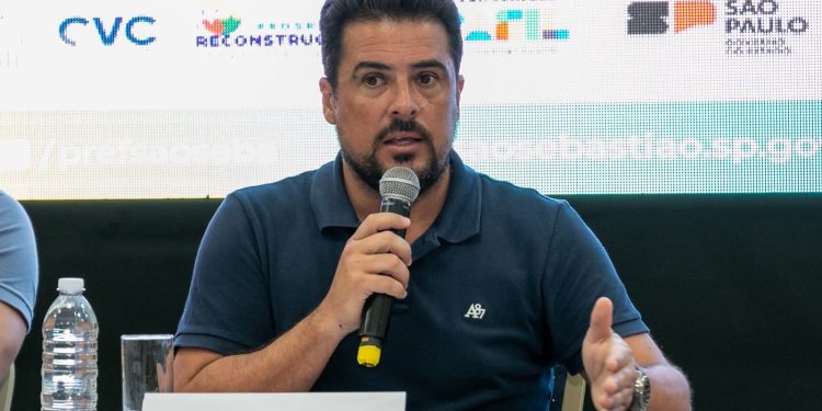 Prefeito Felipe Augusto anuncia mais de R$1,8 milhão em créditos liberados para empreendedores afetados pelas chuvas