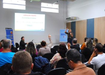Coordenadores pedagógicos da rede municipal de São Sebastião participam de formação continuada