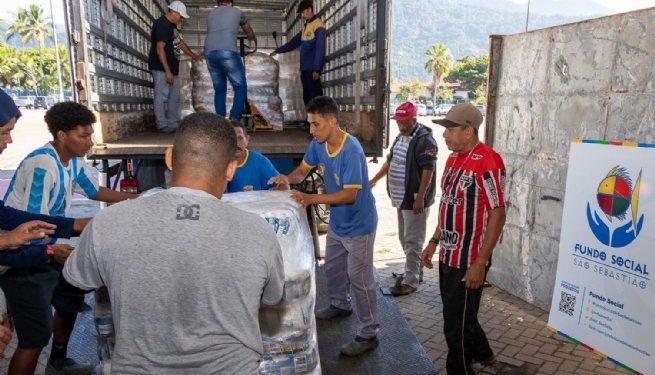 Fundo Social de São Sebastião recebe doação de 13 toneladas de alimentos para a montagem de kits destinados a famílias carentes