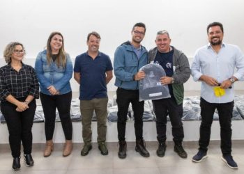 Agentes de saúde e de combate a endemias de São Sebastião participam de programa de qualificação e recebem kits para uso individual e coletivo