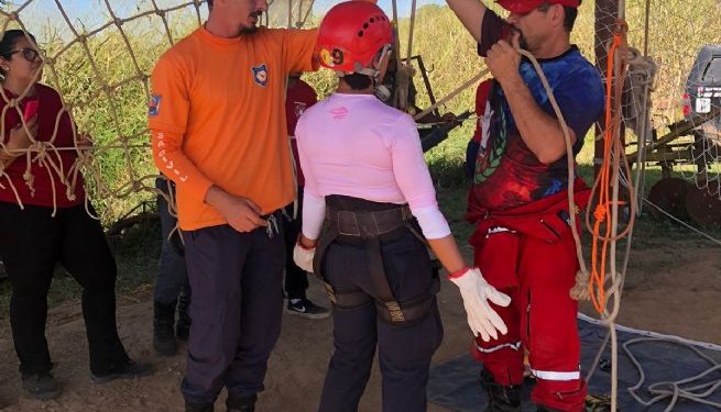 Defesa Civil participa de Encontro Nacional de Urgência e Emergência e recebe homenagem