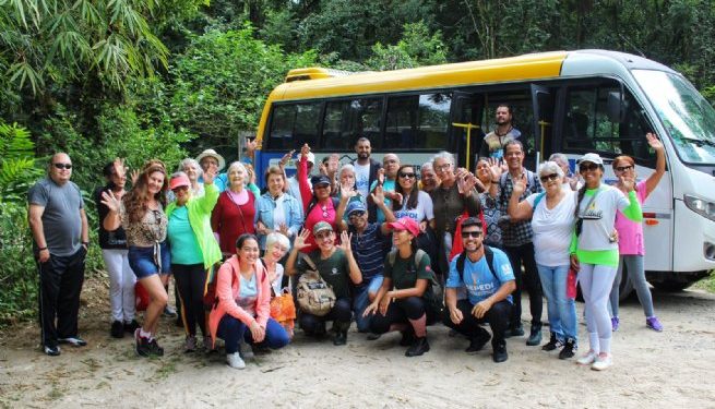 Mais de 30 pacientes do CAPS-1 e idosos participam de ação ‘Turismo de Aventura Especial’ em Barra do Una