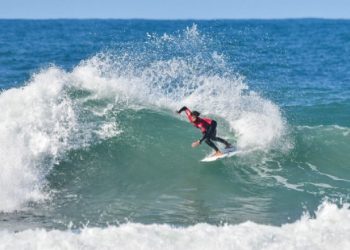Surfista de São Sebastião vence 2ª etapa do Dream Tour 2023 em Santa Catarina