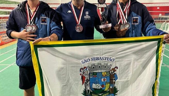 Equipe de Badminton de São Sebastião conquista medalha de prata nos Jogos Regionais