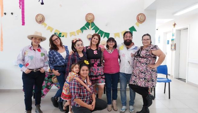 Festa julina integra pacientes, familiares e profissionais do CAPS AD