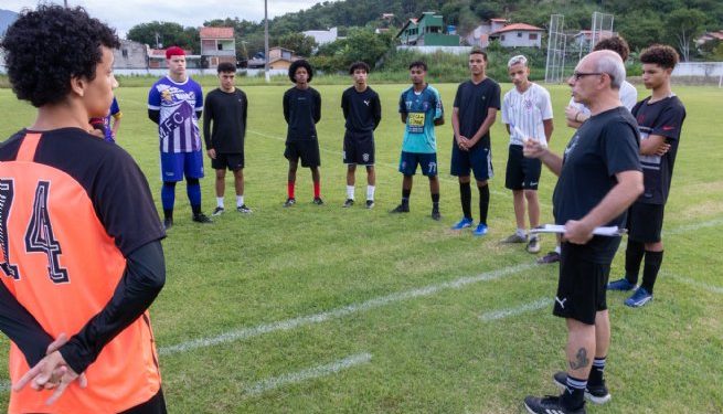 Escolinhas Esportivas de São Sebastião retomam atividades depois de férias escolares