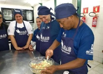 Projeto Asas Comunidade da SEPEDI oferece 380 vagas em cursos para idosos, pessoas com deficiência e seus familiares