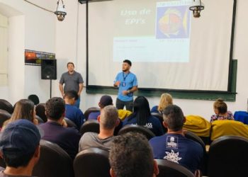 Servidores da SETUR e Fundass participam de capacitação sobre o uso de equipamentos de proteção individual