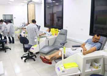 Doze voluntários participam da campanha de doação de sangue promovida pelo Hospital de Clínicas de São Sebastião