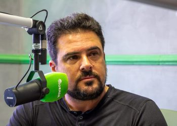 Reajuste salarial: Felipe Augusto restaura perdas e impulsiona recursos municipais para servidores públicos da cidade