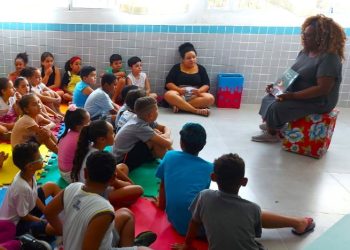 Alunos de São Sebastião participam de ação antirracista do Programa Na Onda da Leitura