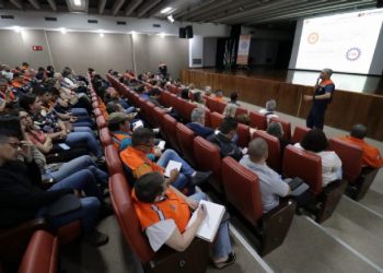 Servidores de São Sebastião participam de capacitação com a Defesa Civil do Estado para elaboração de Planos de Contingência