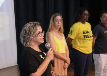 Cerca de 200 profissionais de São Sebastião participam de palestra sobre prevenção do suicídio na adolescência