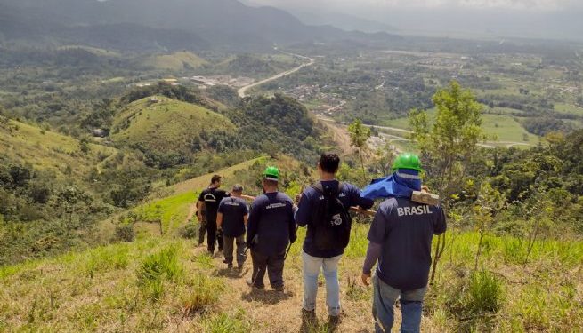 Prefeitura de São Sebastião demole imóvel irregular no Parque Estadual da Serra do Mar
