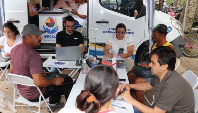 Prefeitura leva nova Ação Social Móvel para moradores da Vila Sahy