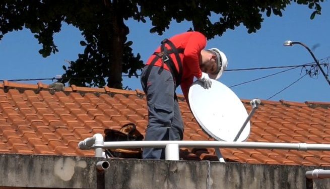 Prefeitura de São Sebastião divulga iniciativa para entrega de kits de antena parabólica digital