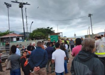 Prefeitura de São Sebastião e Estado estudam alternativas para melhorar viário para acesso à balsa