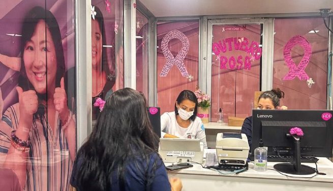 Carreta ‘Mulheres de Peito’ realiza exames de mamografia até sábado na Rua da Praia