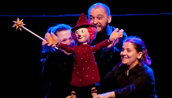 Espetáculo infantil ‘A Bruxinha’ é apresentado no Teatro Municipal de São Sebastião