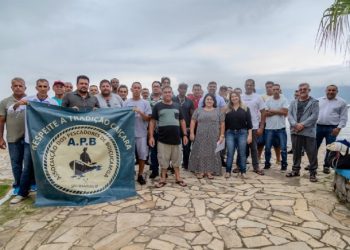 Grupo de São Sebastião defende interesses dos pescadores artesanais em Brasília