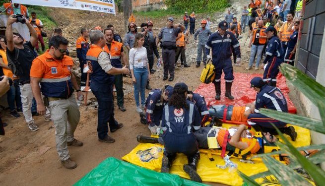 Simulado de Evacuação de Área de Risco na Vila Sahy reúne mais de 700 pessoas