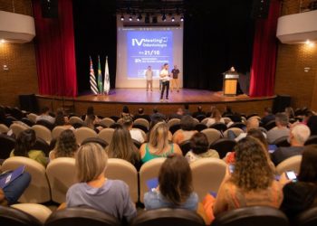 Meeting de Odontologia reúne cerca de 140 profissionais em São Sebastião