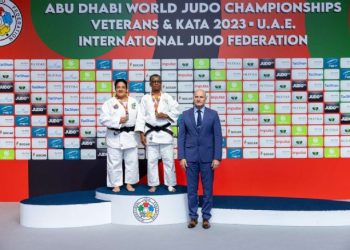 Judoca sebastianense é vice-campeã do Mundial de Veteranos, em Abu Dhabi