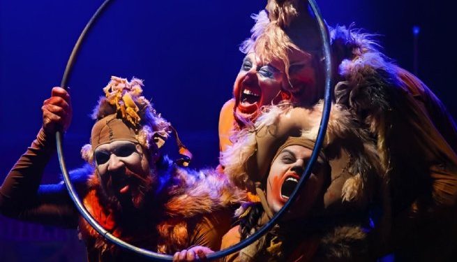 Leões, Vodka e Um Sapato 23’ é atração no Teatro Municipal de São Sebastião