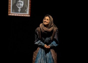 Atriz Mel Lisboa apresenta espetáculo ‘Madame Blavatsky – Amores Ocultos’ no Teatro Municipal de São Sebastião