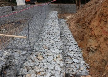 Prefeitura de São Sebastião inicia obra de contenção e drenagem na Vila Queiroz Galvão/Esquimó, em Juquehy