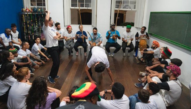 Encontro ‘Capoeira Para Todos’ reúne centenas de capoeiras e mestres em São Sebastião