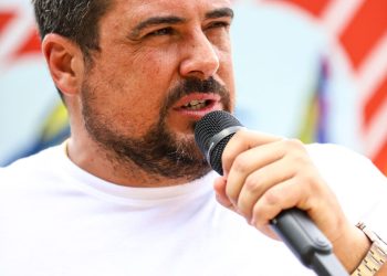 Prefeito de São Sebastião anuncia Cesta Natalina para Servidores Públicos Municipais