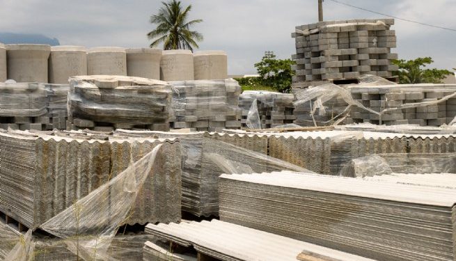 Prefeitura de São Sebastião adquire materiais de construção para utilizar em obras de pavimentação e drenagem
