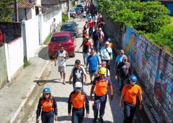 Defesa Civil alerta para acumulado de chuva de 150 mm e ventos de 40 km/h no fim de semana; simulados prosseguem em São Sebastião
