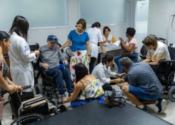 Prefeitura entrega 286 equipamentos de tecnologia assistiva a pessoas com deficiência neste ano