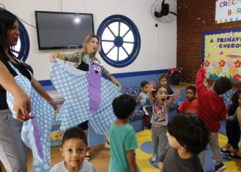 Educação de São Sebastião capacita mais de 400 educadores na formação de ‘Contadores de Histórias’