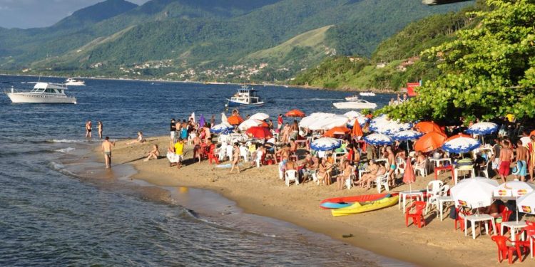 Sabesp lança Plano Verã o e investe mais de R$ 252 mi em obras no Litoral Norte