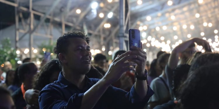 Evento gospel reúne mais de 50 mil pessoas em São Sebastião