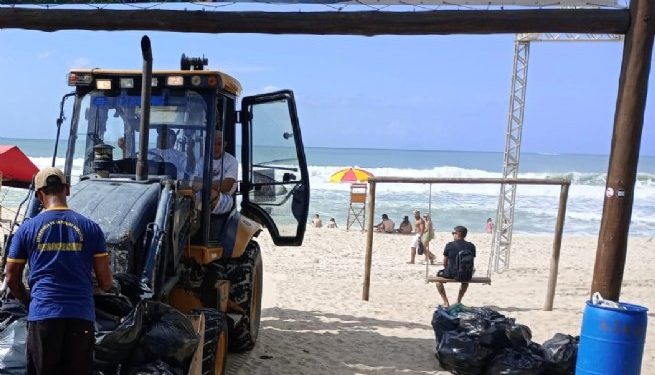 Prefeitura de São Sebastião retira 970 toneladas de lixo durante operação de limpeza na virada de ano