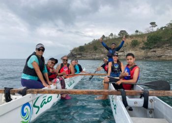 Prefeitura de São Sebastião e Instituto São Sebá Va’a oferecem aulas de Canoa Havaiana gratuitas