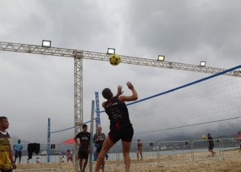 1ª Etapa do Circuito Sebastianense de Futevôlei agita Arena Esportiva da Praça da Vela