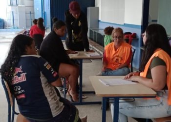  13 famílias continuam abrigadas em escolas municipais por conta das chuvas