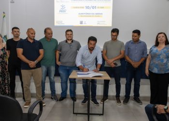 Prefeito Felipe Augusto destaca avanços e compromissos com Instituto Previdenciário de São Sebastião