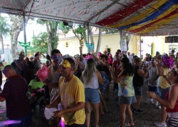 ‘Festa da Alegria’ anima pessoas com deficiência no Centro Histórico de São Sebastião
